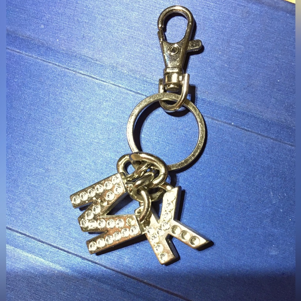 Michael Kors MK Charm RHINESTONES Hang Tag Silver Tone Keychain Key Fob Charm